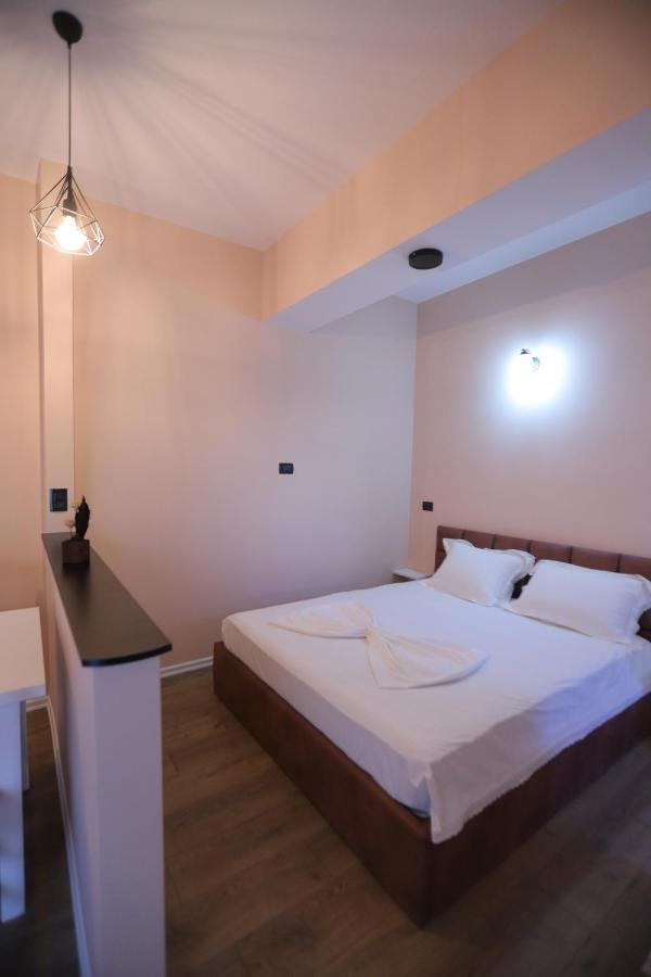 טיראנה D1 Rooms & Apartments מראה חיצוני תמונה