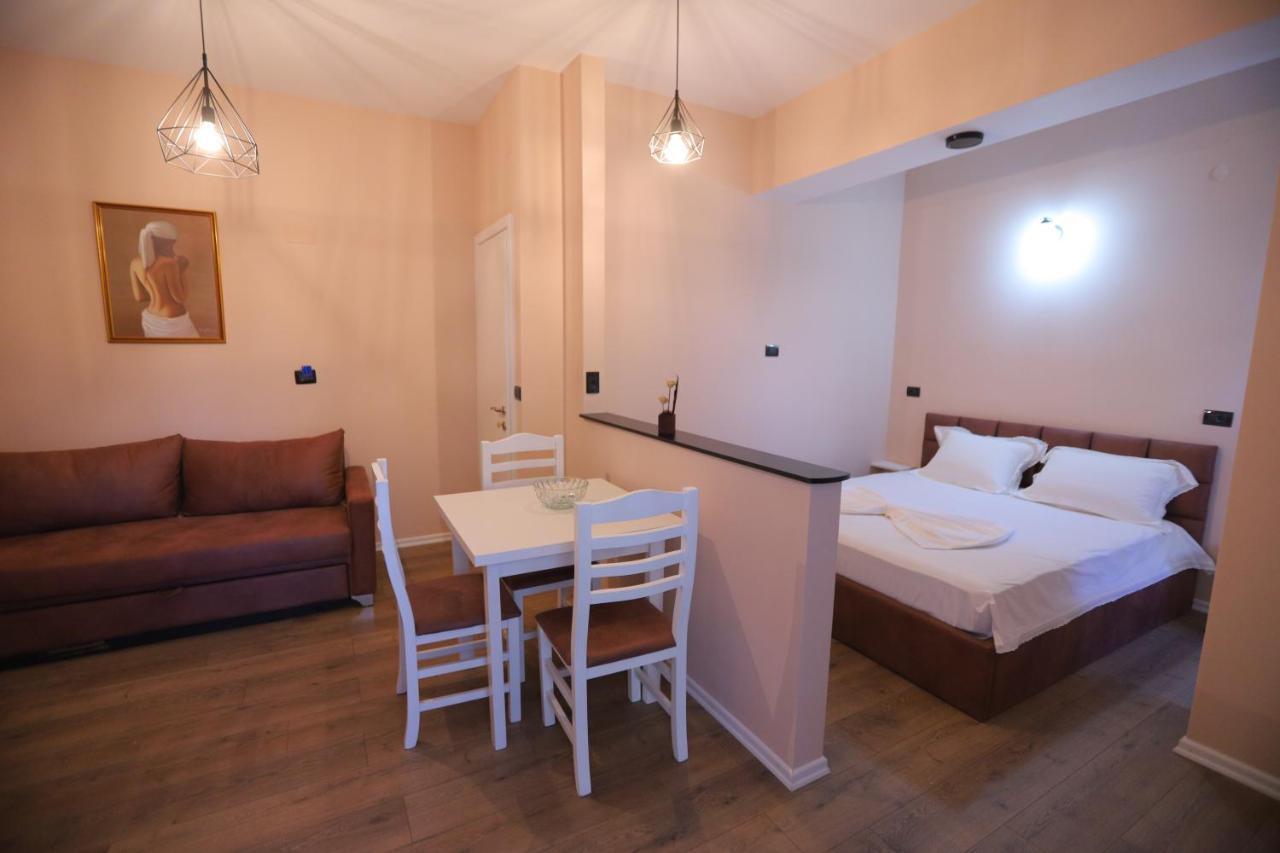 טיראנה D1 Rooms & Apartments מראה חיצוני תמונה
