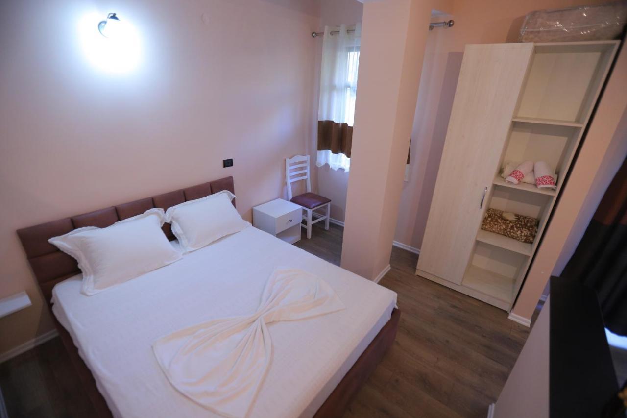 טיראנה D1 Rooms & Apartments מראה חיצוני תמונה